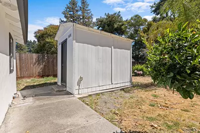 126 W Robles Avenue, Santa Rosa, CA 95407 - Photo 68
