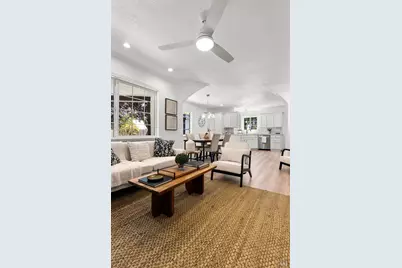 126 W Robles Avenue, Santa Rosa, CA 95407 - Photo 12