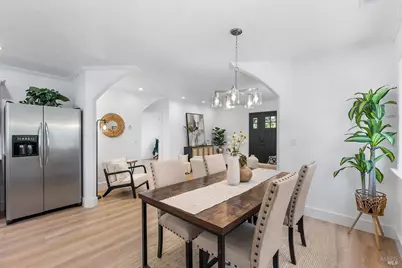 126 W Robles Avenue, Santa Rosa, CA 95407 - Photo 24