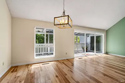 6447 Mesa Oaks Court, Santa Rosa, CA 95409 - Photo 4