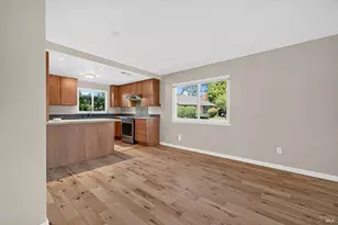 402 Meadowgreen Dr, Santa Rosa, CA 95409 - Photo 8