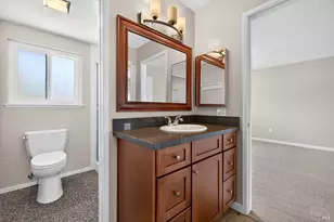 402 Meadowgreen Dr, Santa Rosa, CA 95409 - Photo 22