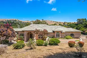 10 Warrens St, Tiburon, CA 94920 - Photo 1