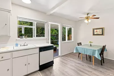 1032 Los Gamos Road #A, San Rafael, CA 94903 - Photo 14