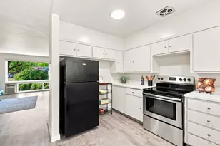 1032 Los Gamos Rd, San Rafael, CA 94903 - Photo 12