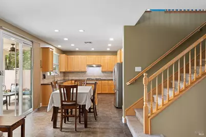 918 Monticello Court, Vacaville, CA 95688 - Photo 22