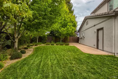 918 Monticello Court, Vacaville, CA 95688 - Photo 46