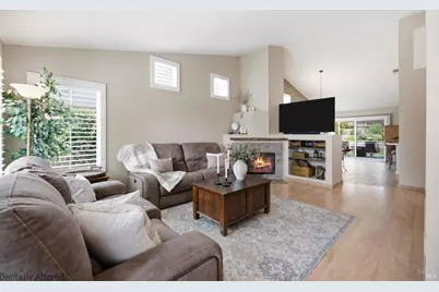 4759 Canyon Hills Drive, Fairfield, CA 94534 - Photo 6