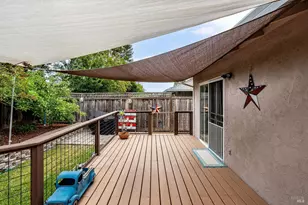 2076 Harrison St, Petaluma, CA 94954 - Photo 28