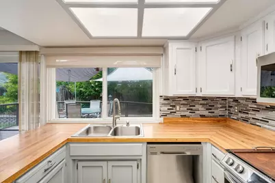 2076 Harrison Street, Petaluma, CA 94954 - Photo 10
