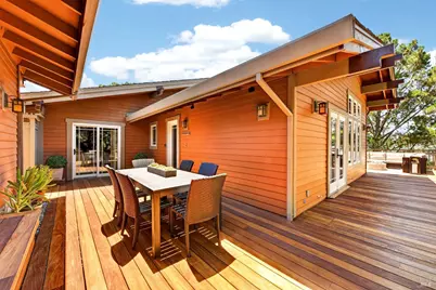 39 Tomahawk Drive, San Anselmo, CA 94960 - Photo 6