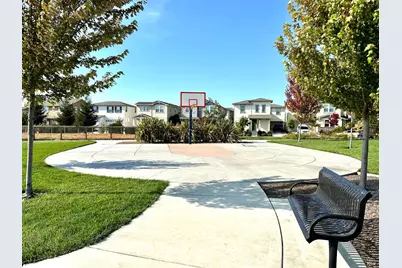 7461 Walker Way, Rohnert Park, CA 94928 - Photo 54