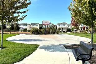 7461 Walker Way, Rohnert Park, CA 94928 - Photo 54