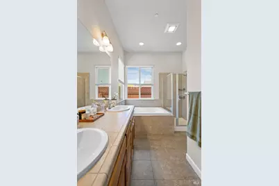 2462 Forse Lane, Santa Rosa, CA 95404 - Photo 18