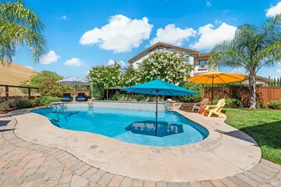 1043 Green Leaf Court, Vacaville, CA 95688 - Photo 74