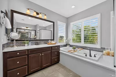 1043 Green Leaf Court, Vacaville, CA 95688 - Photo 56