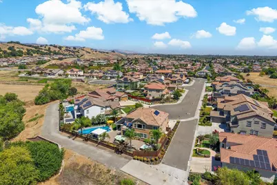1043 Green Leaf Court, Vacaville, CA 95688 - Photo 92