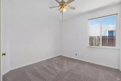 308 Perkins Court, Suisun City, CA 94585 - Photo 28
