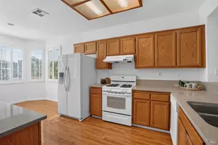 308 Perkins Ct, Suisun City, CA 94585 - Photo 14