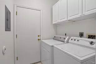 308 Perkins Ct, Suisun City, CA 94585 - Photo 36