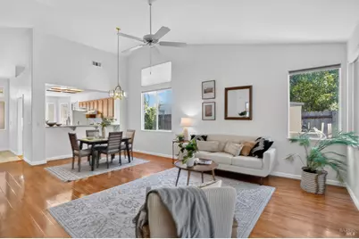 308 Perkins Court, Suisun City, CA 94585 - Photo 10