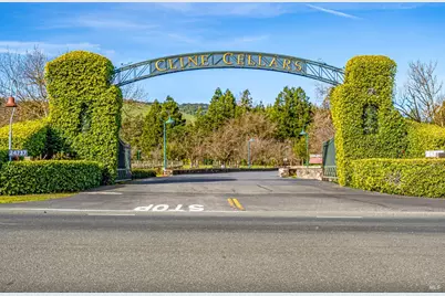 22700 Broadway, Sonoma, CA 95476 - Photo 42