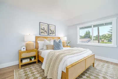 87 Twelveoak Hill Drive, San Rafael, CA 94903 - Photo 22