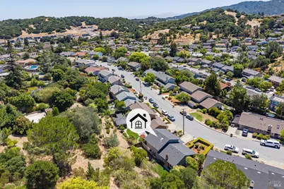 87 Twelveoak Hill Drive, San Rafael, CA 94903 - Photo 40
