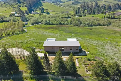 3006 Bloomfield Road, Sebastopol, CA 95472 - Photo 16