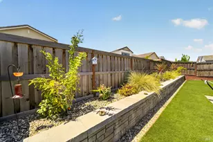 1517 Nightfall Ln, Fairfield, CA 94533 - Photo 38