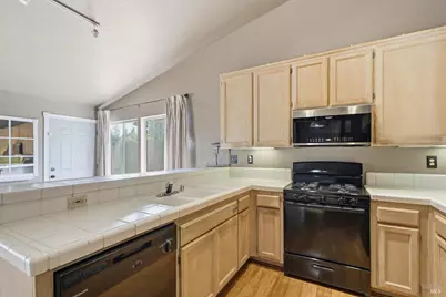 7095 Hastings Place, Windsor, CA 95492 - Photo 20