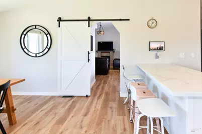 1720 Los Carneros Avenue, Napa, CA 94559 - Photo 14