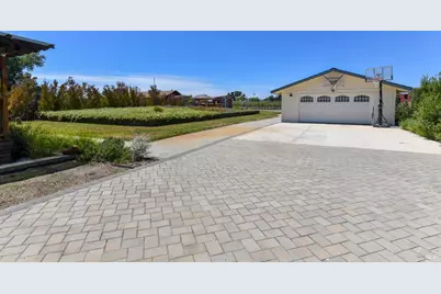 1720 Los Carneros Avenue, Napa, CA 94559 - Photo 32