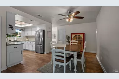 185 Midvale Drive, Vacaville, CA 95687 - Photo 16