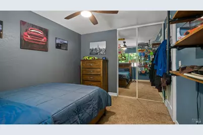 185 Midvale Drive, Vacaville, CA 95687 - Photo 38
