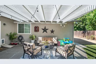 185 Midvale Drive, Vacaville, CA 95687 - Photo 12