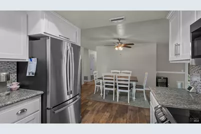 185 Midvale Drive, Vacaville, CA 95687 - Photo 16