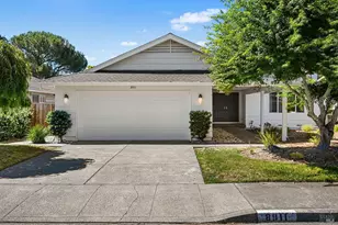 8911 Oakmont Dr, Santa Rosa, CA 95409 - Photo 2
