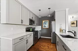 1210 Grove Cir, Benicia, CA 94510 - Photo 16