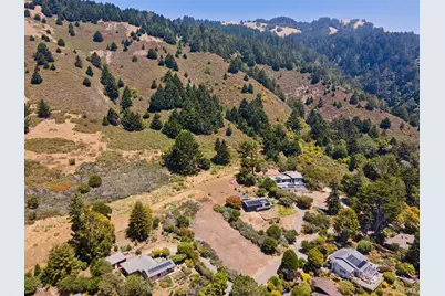 21 Avenida Las Baulinas, Stinson Beach, CA 94970 - Photo 22