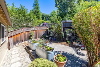 8230 Spring Drive, Forestville, CA 95436 - Photo 10