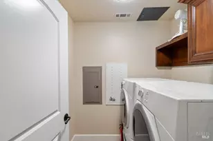 1135 Symphony Way, Vallejo, CA 94591 - Photo 14