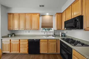 5078 Nebbiolo Ct, Fairfield, CA 94534 - Photo 6
