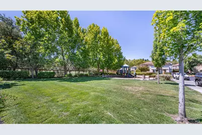 5078 Nebbiolo Court, Fairfield, CA 94534 - Photo 88