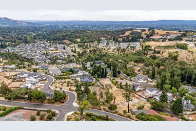 3600 Crown Hill Drive, Santa Rosa, CA 95404 - Photo 8