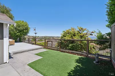 122 Clearview Drive, Vallejo, CA 94591 - Photo 46