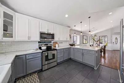 122 Clearview Drive, Vallejo, CA 94591 - Photo 18