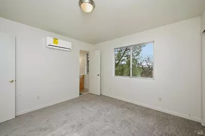18483 Park Point Court, Hidden Valley Lake, CA 95467 - Photo 12