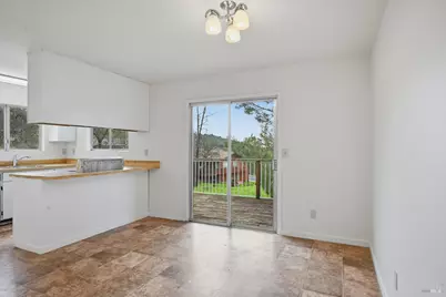 18483 Park Point Court, Hidden Valley Lake, CA 95467 - Photo 6
