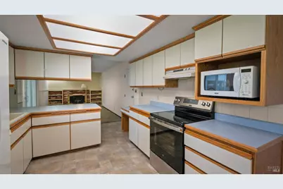 2050 Ramsay Court, Fairfield, CA 94534 - Photo 14